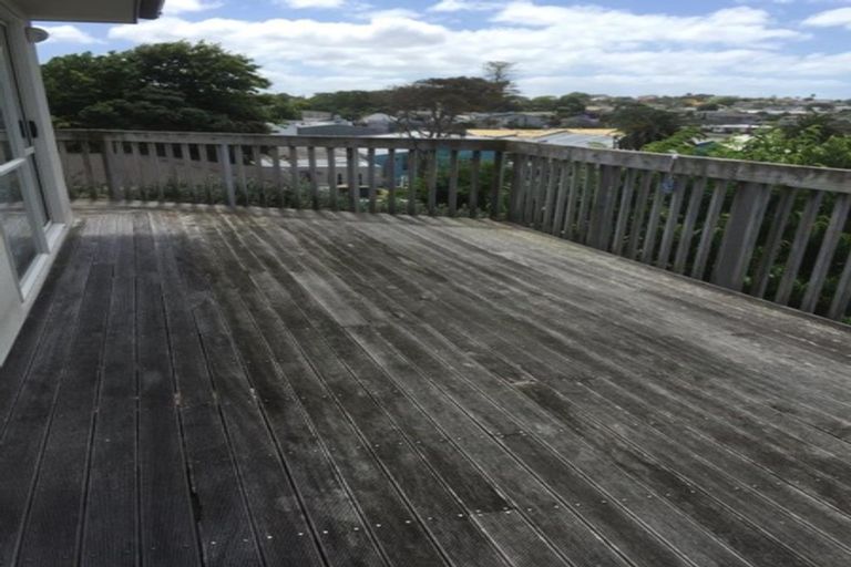 Photo of property in 65a Rodney Street, Howick, Auckland, 2014