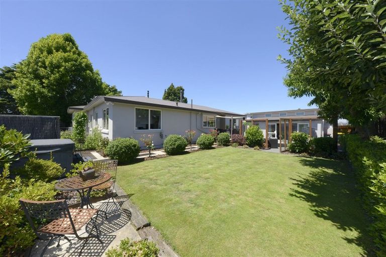 Photo of property in 97 Roydvale Avenue, Burnside, Christchurch, 8053