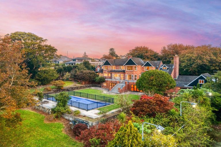 Photo of property in 122 Macleans Road, Bucklands Beach, Auckland, 2014