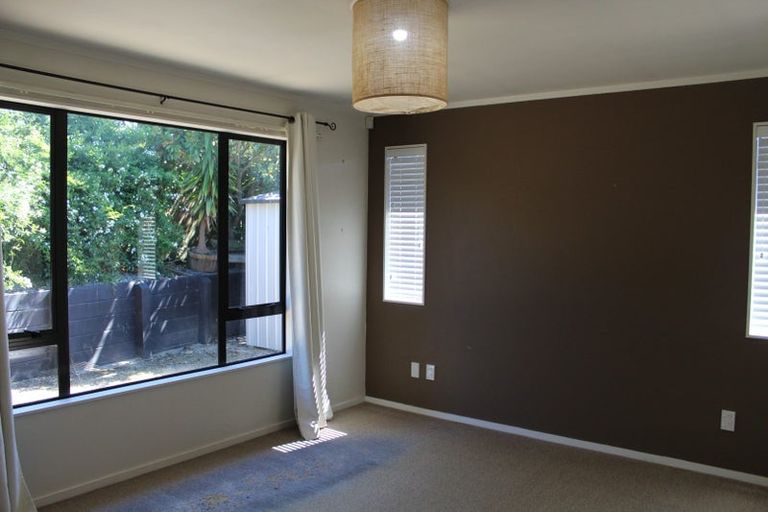 Photo of property in 92 Parnell Heights, Kelvin Grove, Palmerston North, 4414