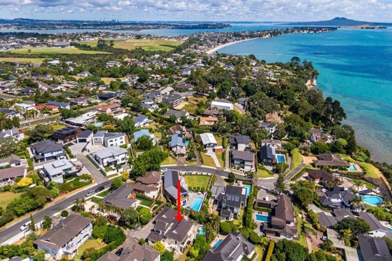 Photo of property in 1b Burford Place, Mellons Bay, Auckland, 2014