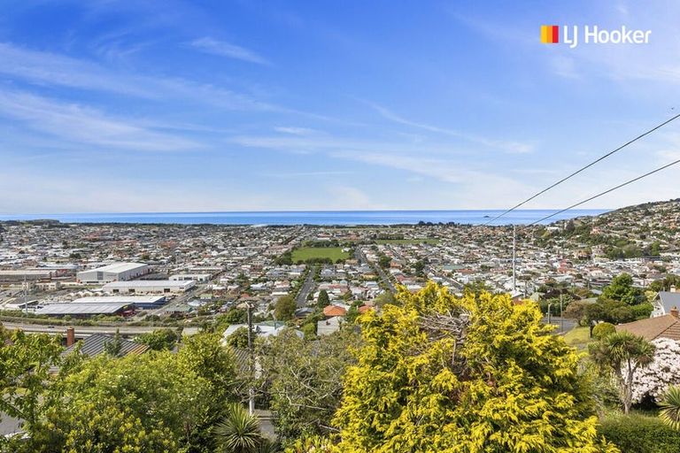 Photo of property in 85 Forfar Street, Clyde Hill, Dunedin, 9011