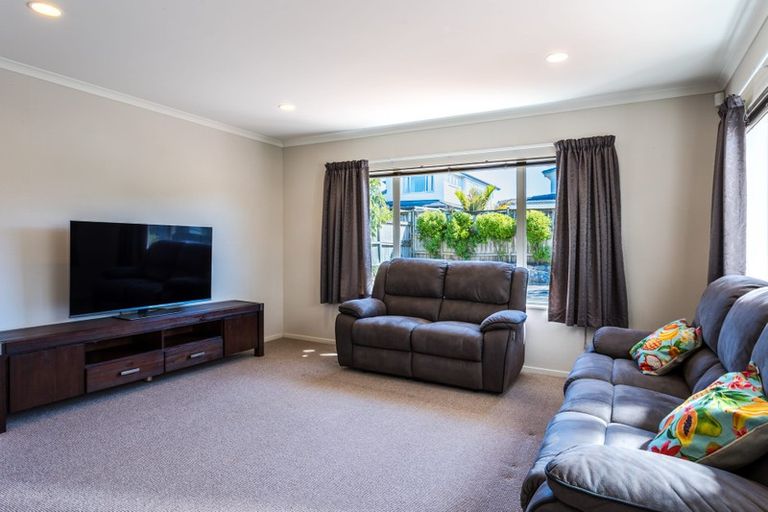 Photo of property in 34 Riviera Drive, Flat Bush, Auckland, 2019