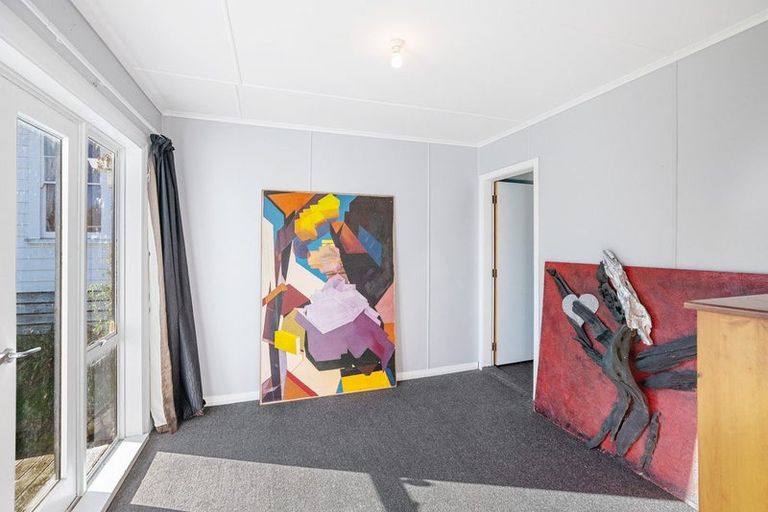 Photo of property in 70a Valley Road, Paraparaumu, 5032