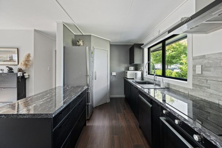 Photo of property in 173 Flaxmere Avenue, Flaxmere, Hastings, 4120