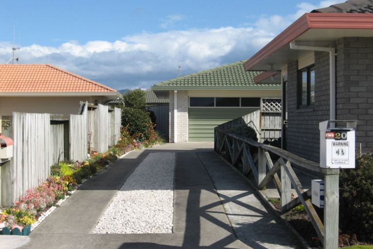 Photo of property in 20 Reef Avenue, Papamoa Beach, Papamoa, 3118