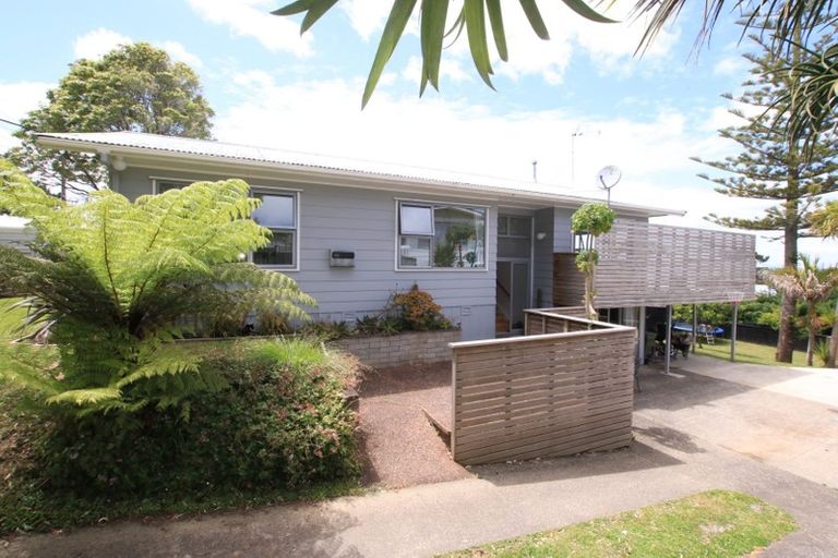 Photo of property in 264 Glenvar Road, Torbay, Auckland, 0630
