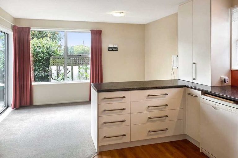 Photo of property in 3 Fenmere Place, Burwood, Christchurch, 8083
