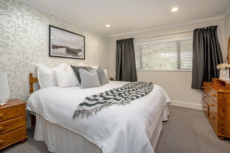 Photo of property in 153 West Street, Greytown, 5712