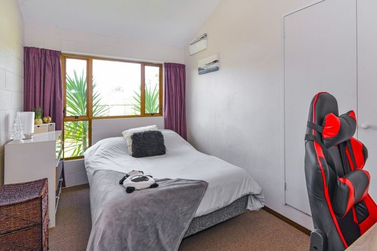 Photo of property in 1 Fleetwood Crescent, Flaxmere, Hastings, 4120