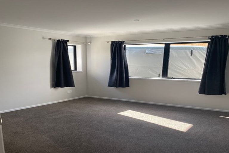 Photo of property in 310a Lakes Boulevard, Pyes Pa, Tauranga, 3112
