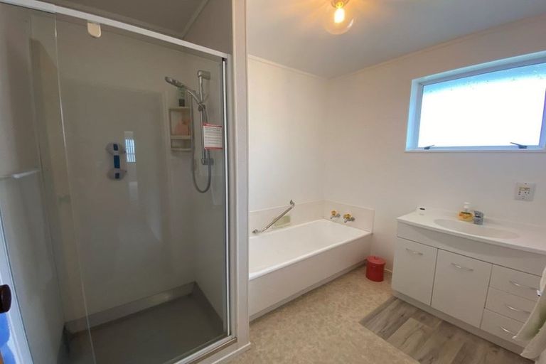 Photo of property in 2/57 Doone Street, Lynmouth, New Plymouth, 4310