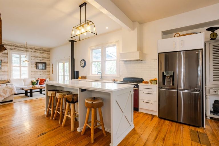 Photo of property in 247 Cross Line, Morison Bush, Greytown, 5794