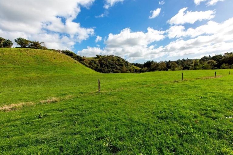 Photo of property in 61 Surrey Hill Road, Kaitake, New Plymouth, 4374