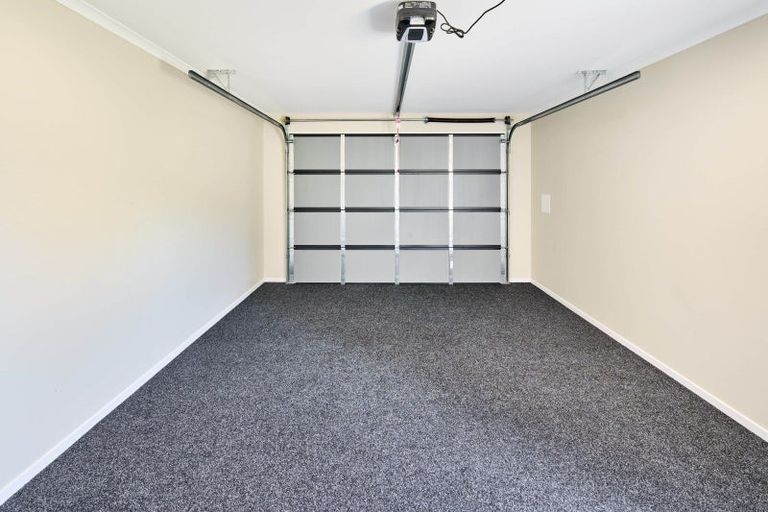 Photo of property in 5 Rotoiti Place, Paraparaumu, 5032