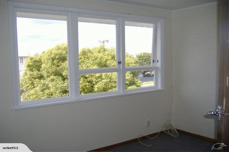 Photo of property in 409-419 Lowe Street, Camberley, Hastings, 4120