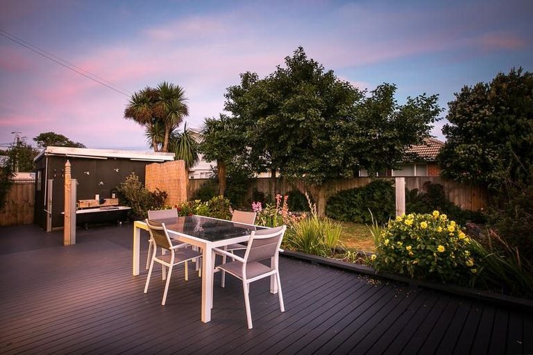 Photo of property in 173 Bay View Road, South Dunedin, Dunedin, 9012