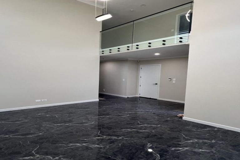 Photo of property in 112 Valderama Drive, Flat Bush, Auckland, 2019