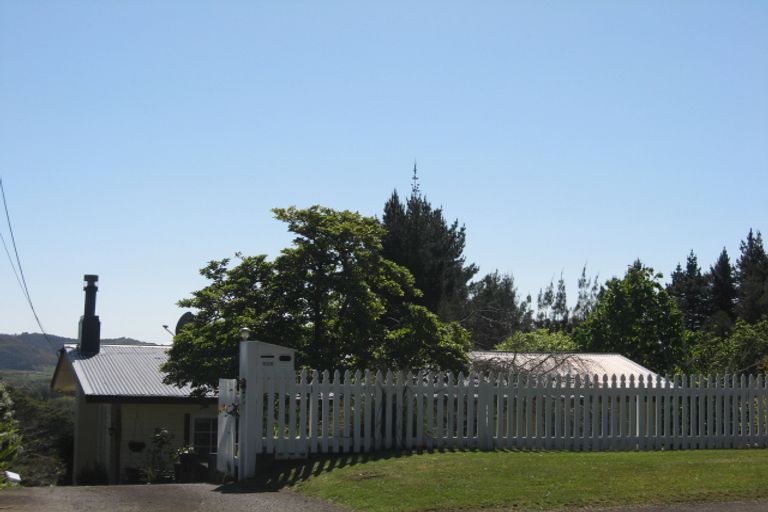 Photo of property in 129 Kimihia Road, Huntly, 3700