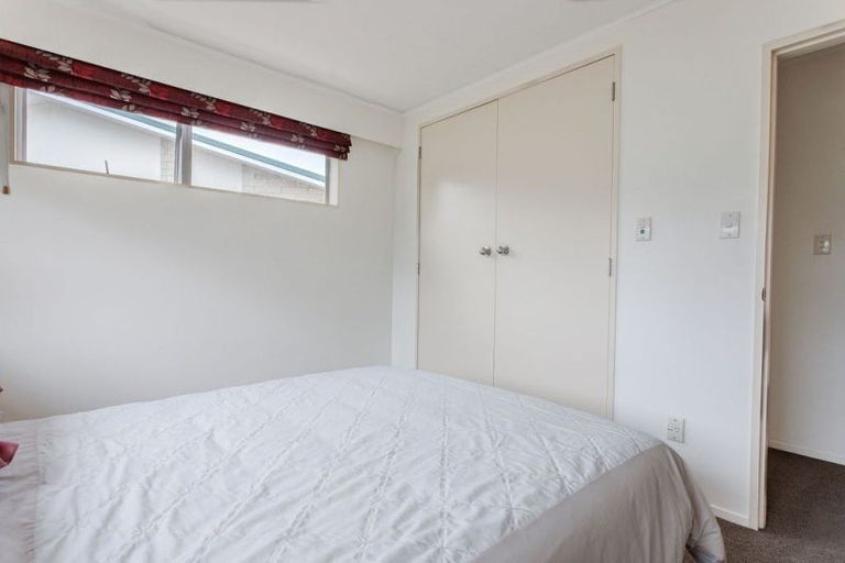 Photo of property in 63 Mcphee Street, Dannevirke, 4930