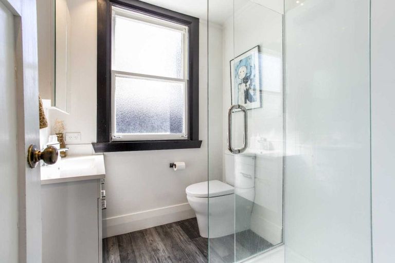 Photo of property in 70a Alfriston Road, Manurewa East, Auckland, 2102