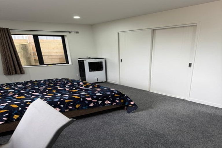 Photo of property in 41a Leo Street, Glen Eden, Auckland, 0602