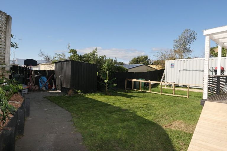 Photo of property in 9b Martin Road, Paraparaumu Beach, Paraparaumu, 5032
