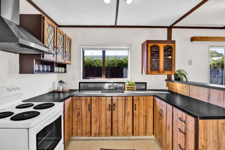 Photo of property in 5/1 Hawea Street, Merrilands, New Plymouth, 4312