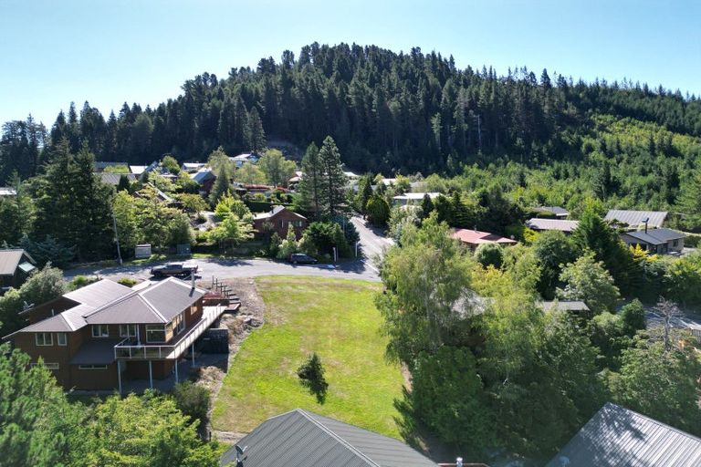 Photo of property in 72 Chalet Crescent, Hanmer Springs, 7334