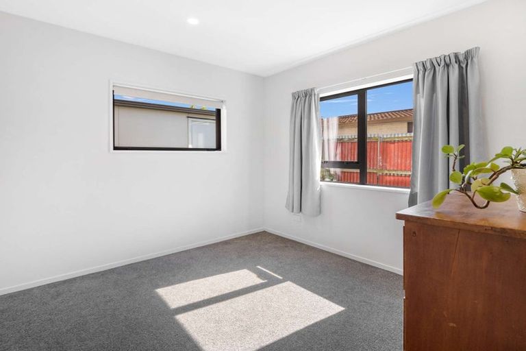 Photo of property in 80a Shakespeare Road, Waltham, Christchurch, 8023