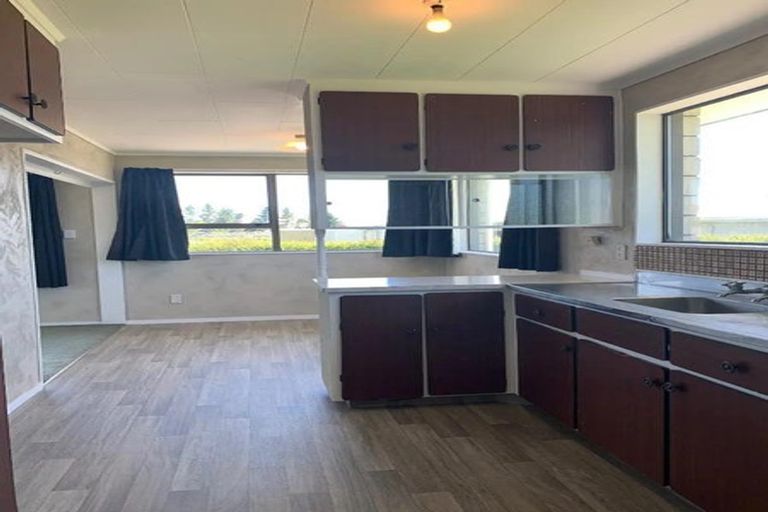 Photo of property in 8 Denmark Terrace, Midhirst, Stratford, 4394