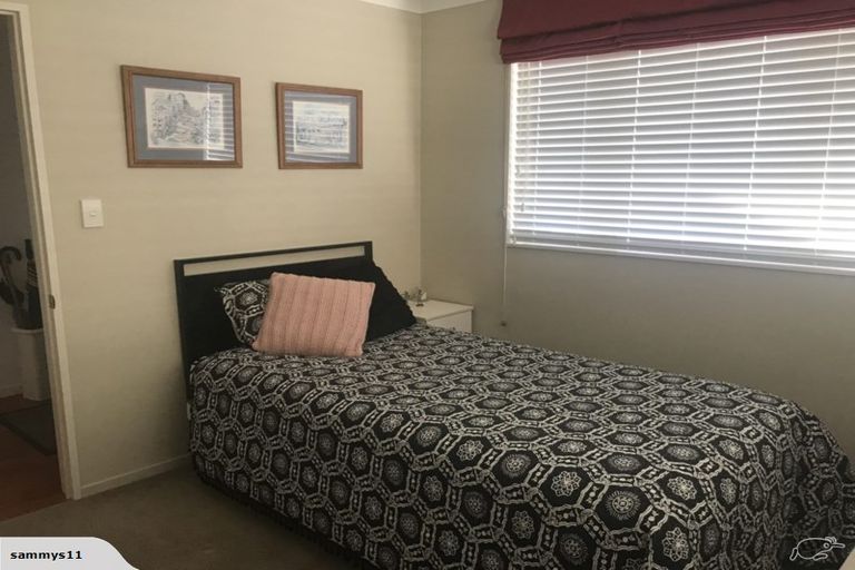 Photo of property in 11 Starlight Cove, Hobsonville, Auckland, 0618