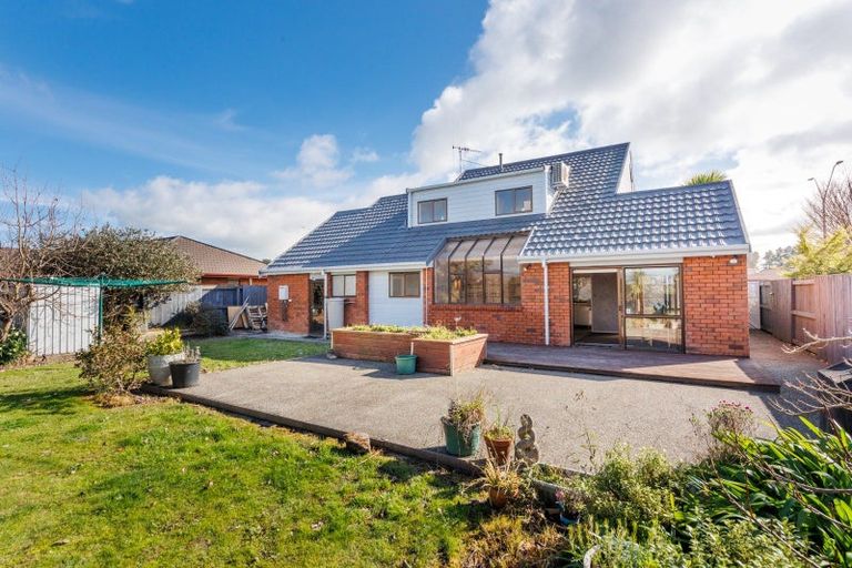 Photo of property in 107 John F Kennedy Drive, Milson, Palmerston North, 4414