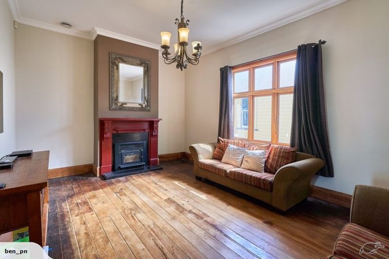 Photo of property in 11 Hereford Street, West End, Palmerston North, 4410