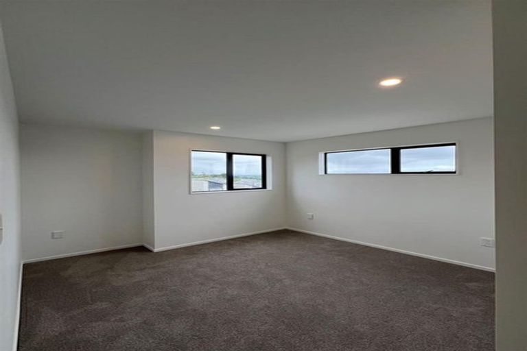 Photo of property in 4b Wahine Street, Papakura, 2110