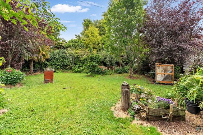 Photo of property in 33 Maraeroa Road, Mamaku, 3020