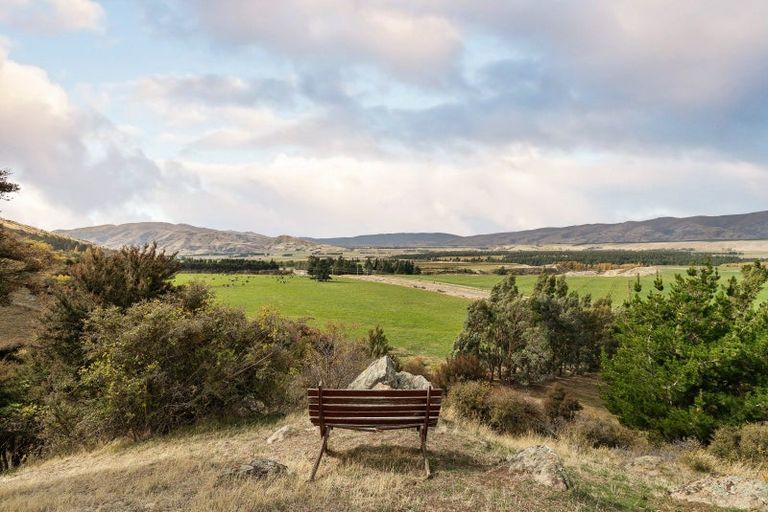 Photo of property in 2331 Luggate-cromwell Road, Queensberry, Cromwell, 9383