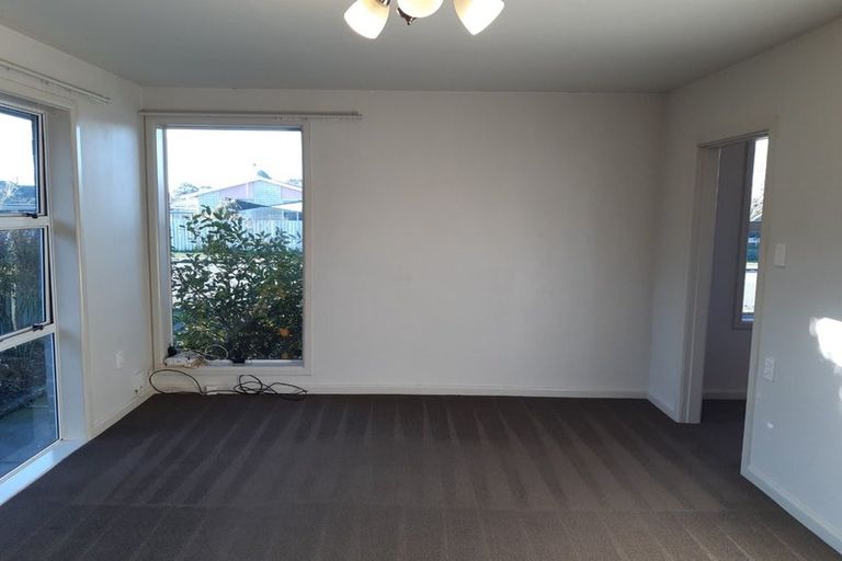 Photo of property in 41 Skerten Avenue, Hornby, Christchurch, 8042