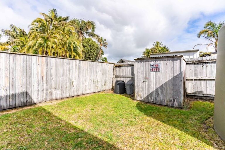 Photo of property in 44 Seabreeze Road, Mangawhai Heads, Mangawhai, 0505