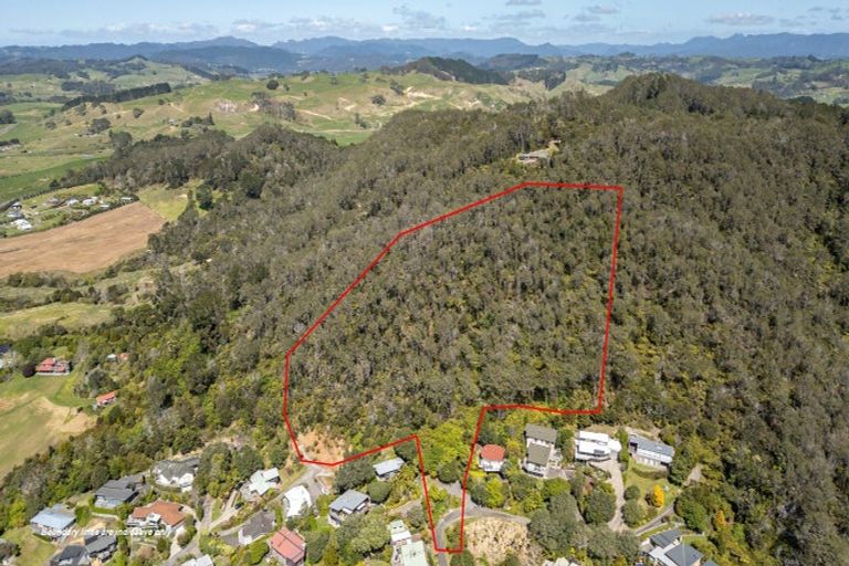 Photo of property in 8 Patricia Place, Hahei, Whitianga, 3591