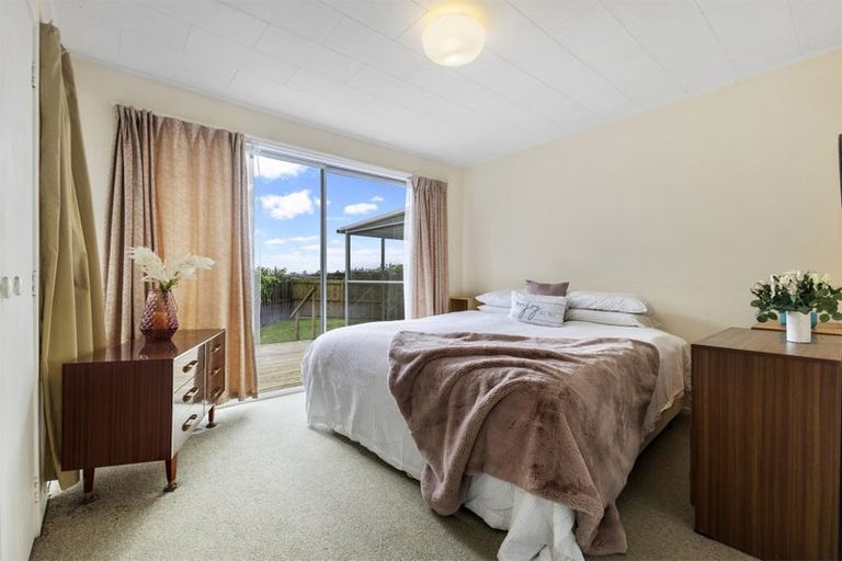 Photo of property in 174 Cascades Road, Pakuranga Heights, Auckland, 2010