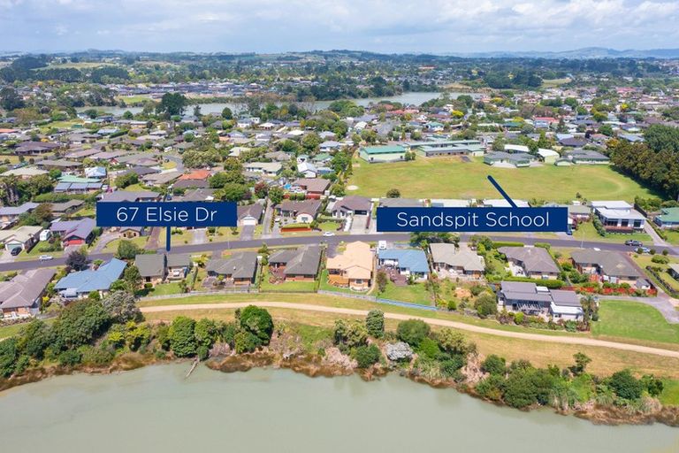 Photo of property in 67 Elsie Drive, Waiuku, 2123
