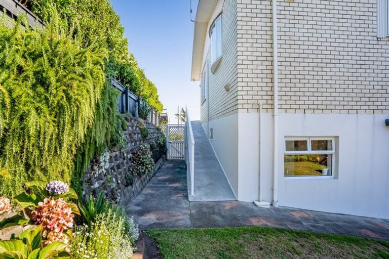 Photo of property in 11b Hine Street, New Plymouth, 4310