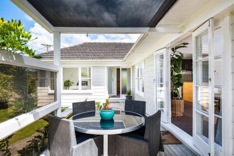 Photo of property in 38 Old Woodcocks Road, Kaipara Flats, Warkworth, 0981