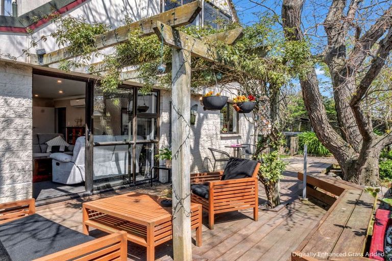 Photo of property in 4 Charisma Court, Kelvin Grove, Palmerston North, 4414