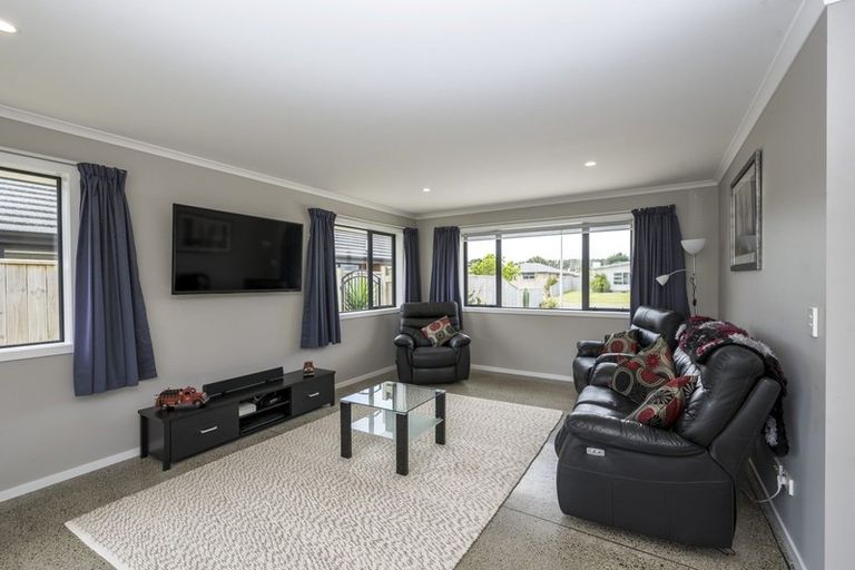 Photo of property in 21 Forbes Road, Foxton Beach, Foxton, 4815