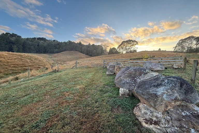 Photo of property in 337 Kahuwera Road, Te Mapara, Te Kuiti, 3981