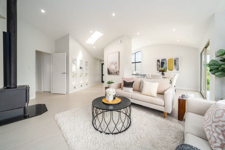 Photo of property in 5 Plumer Street, Johnsonville, Wellington, 6037