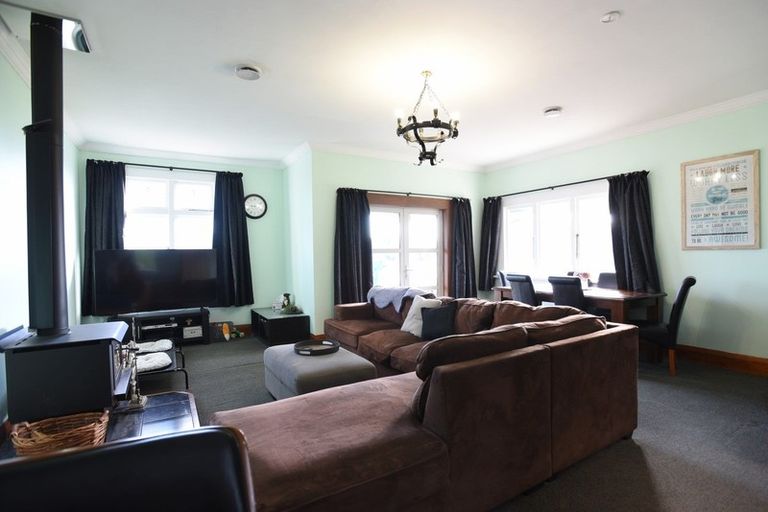 Photo of property in 216 Steel Road, Lorneville, Invercargill, 9874