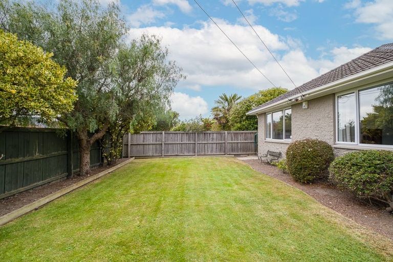 Photo of property in 1/67 Checketts Avenue, Halswell, Christchurch, 8025